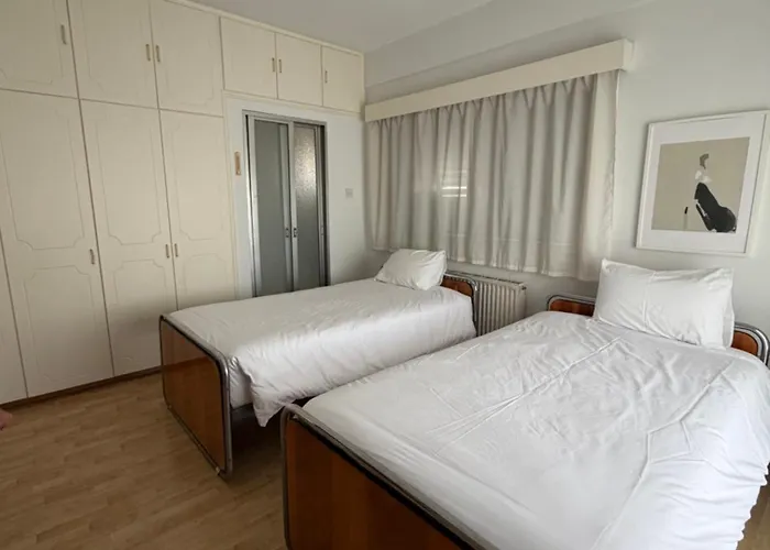 Ellados Διαμέρισμα